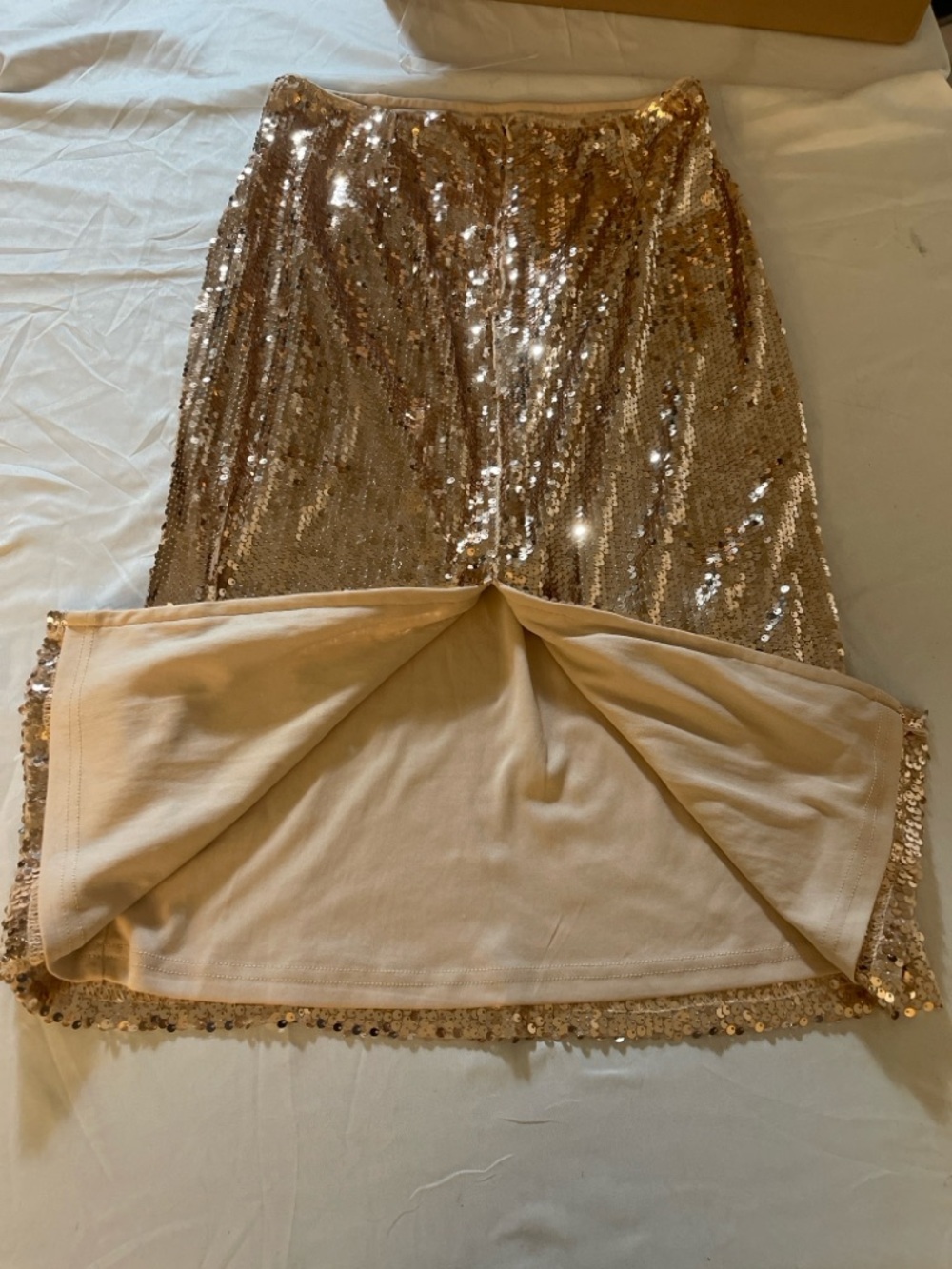 SHEIN Gold Sequin Midi Skirt Women’s Medium US 6 Sparkly Party Holiday Glam - Picture 10 of 11